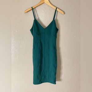 Iris NEW Sz S Green V Neck Sleeveless Polyester Spandex Bodycon Dress